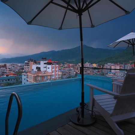 فندق Aabas Pokhara By Barahi Hospitality المظهر الخارجي الصورة