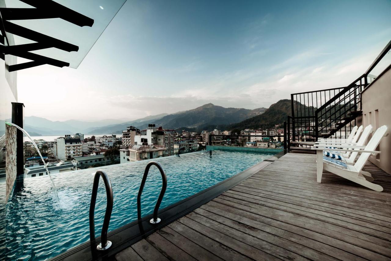 فندق Aabas Pokhara By Barahi Hospitality المظهر الخارجي الصورة